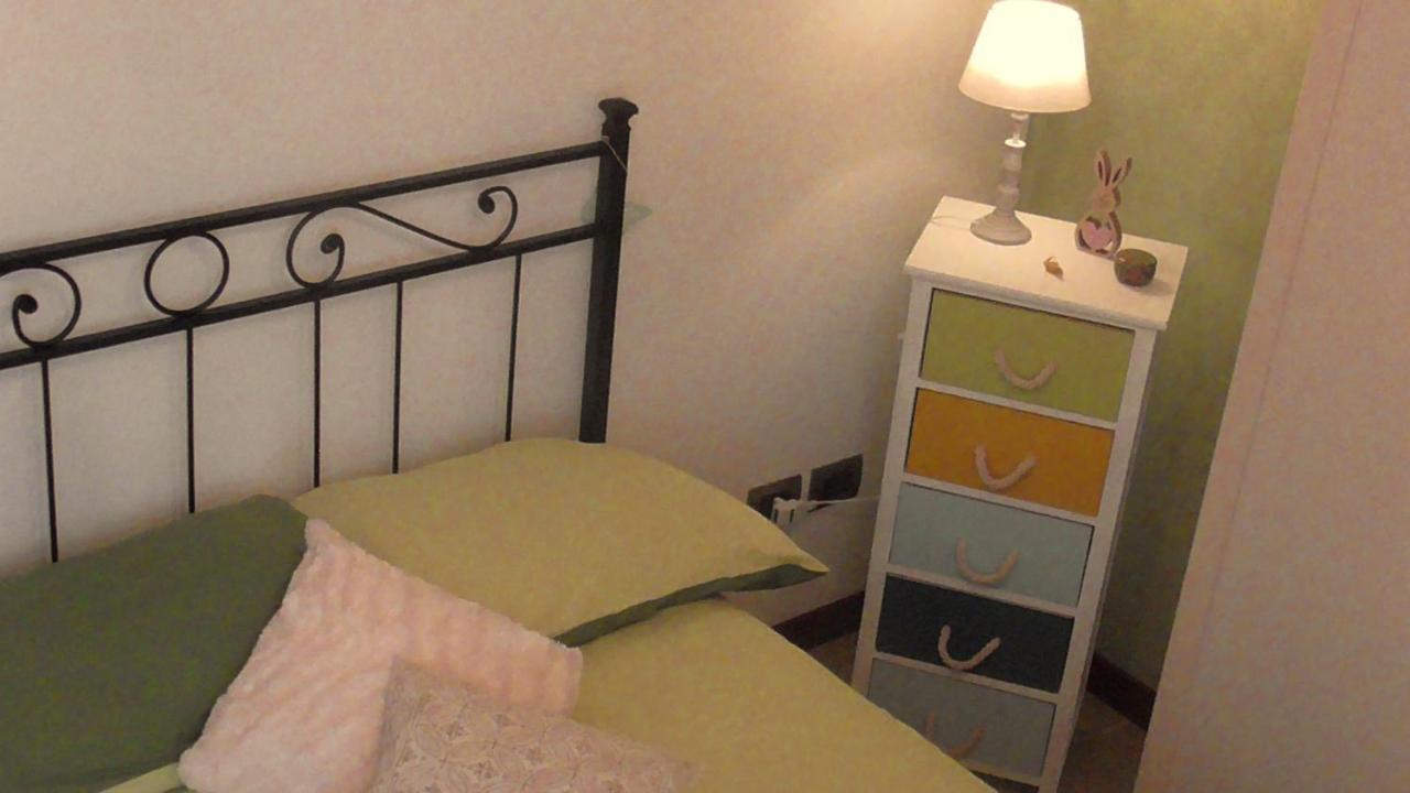 Italy's Enchanting Ambiance - A Snug In Appartamento *
